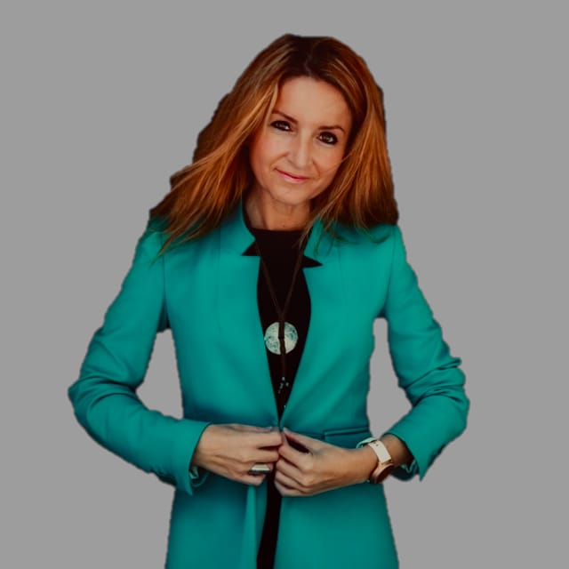 Noelia Romero, Socia directora